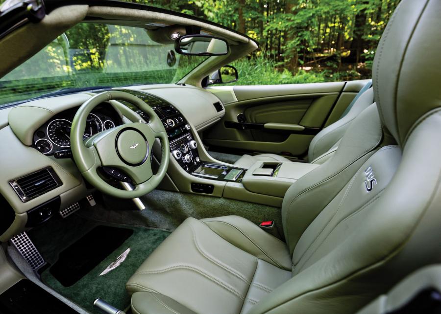  Aston Martin DBS Volante 2010 года  (NA) (фото 17 из 21)